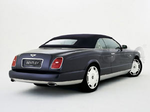 车中豪宅—宾利Arnage Drophead敞篷款[图]